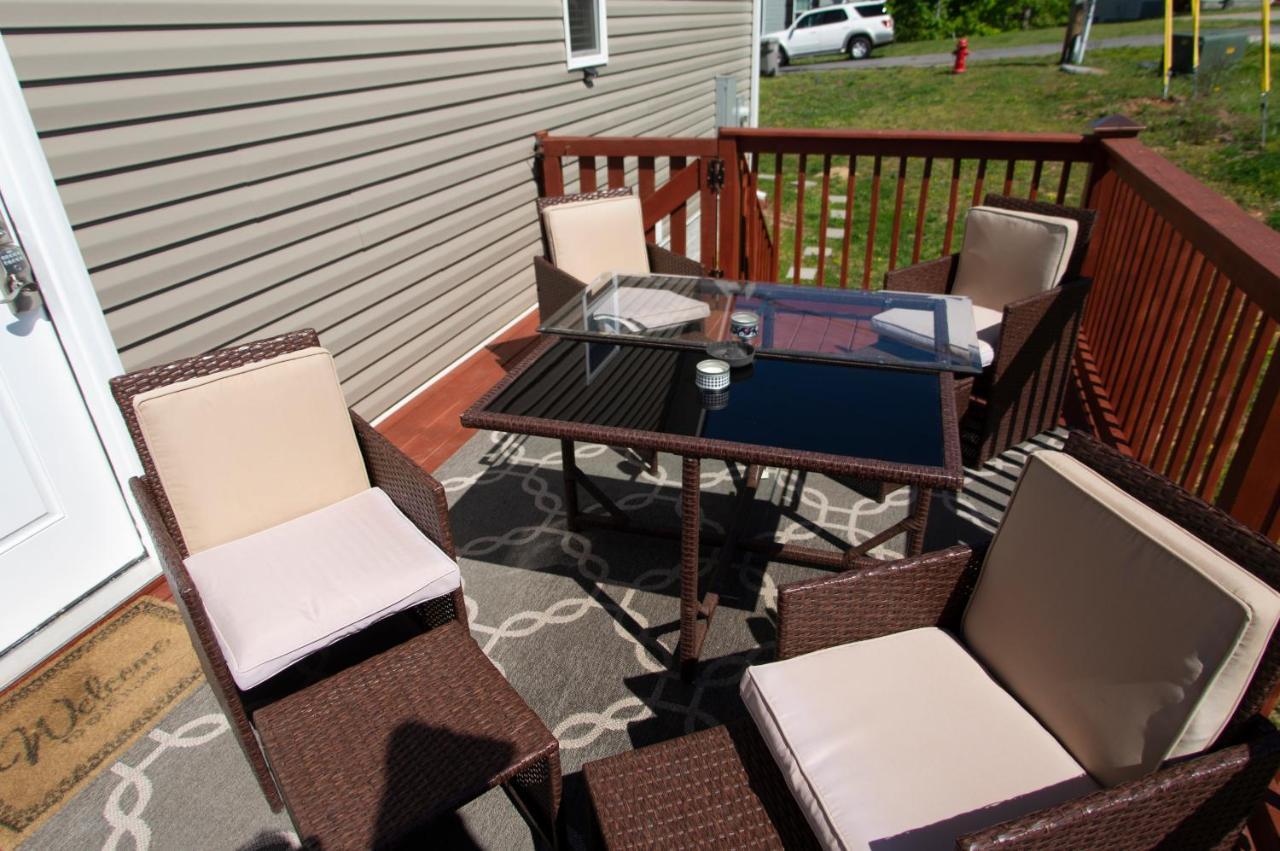 Homestay Great Guest With Private Entry & Deck! Only 25 Mins To Nashville! Pets Welcome With Pet Fee Ashland City